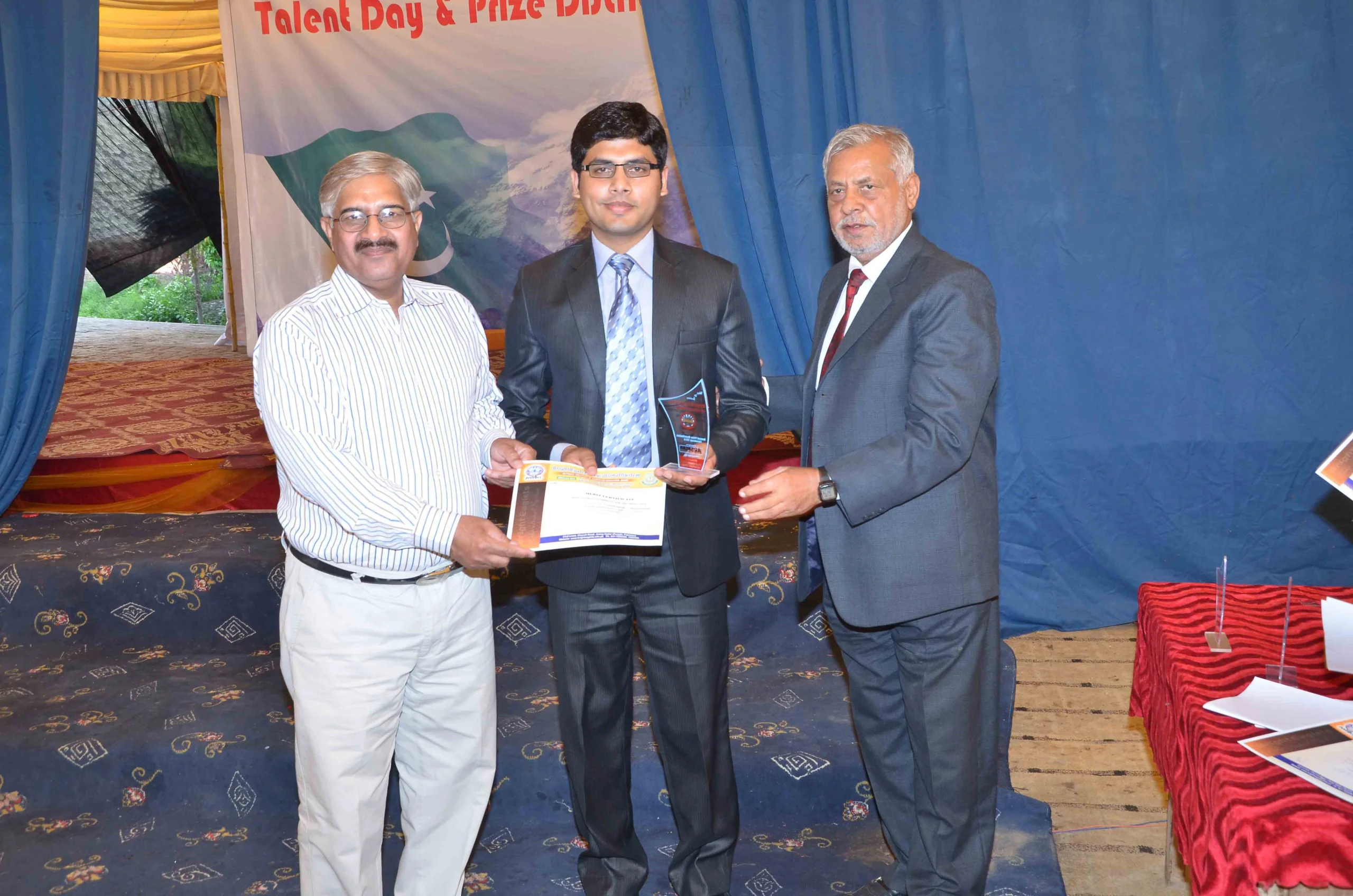 Squadron leader Sher Muhammad Sial S.M Sial Bright Eaglets colleges Asif sher sial